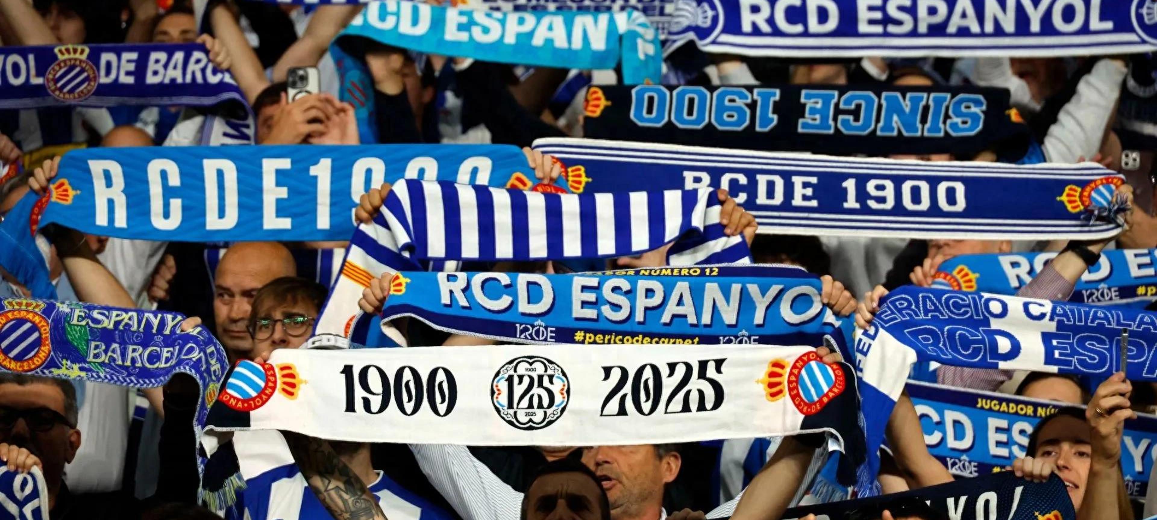 西甲球队遭遇内讧，教练组危机