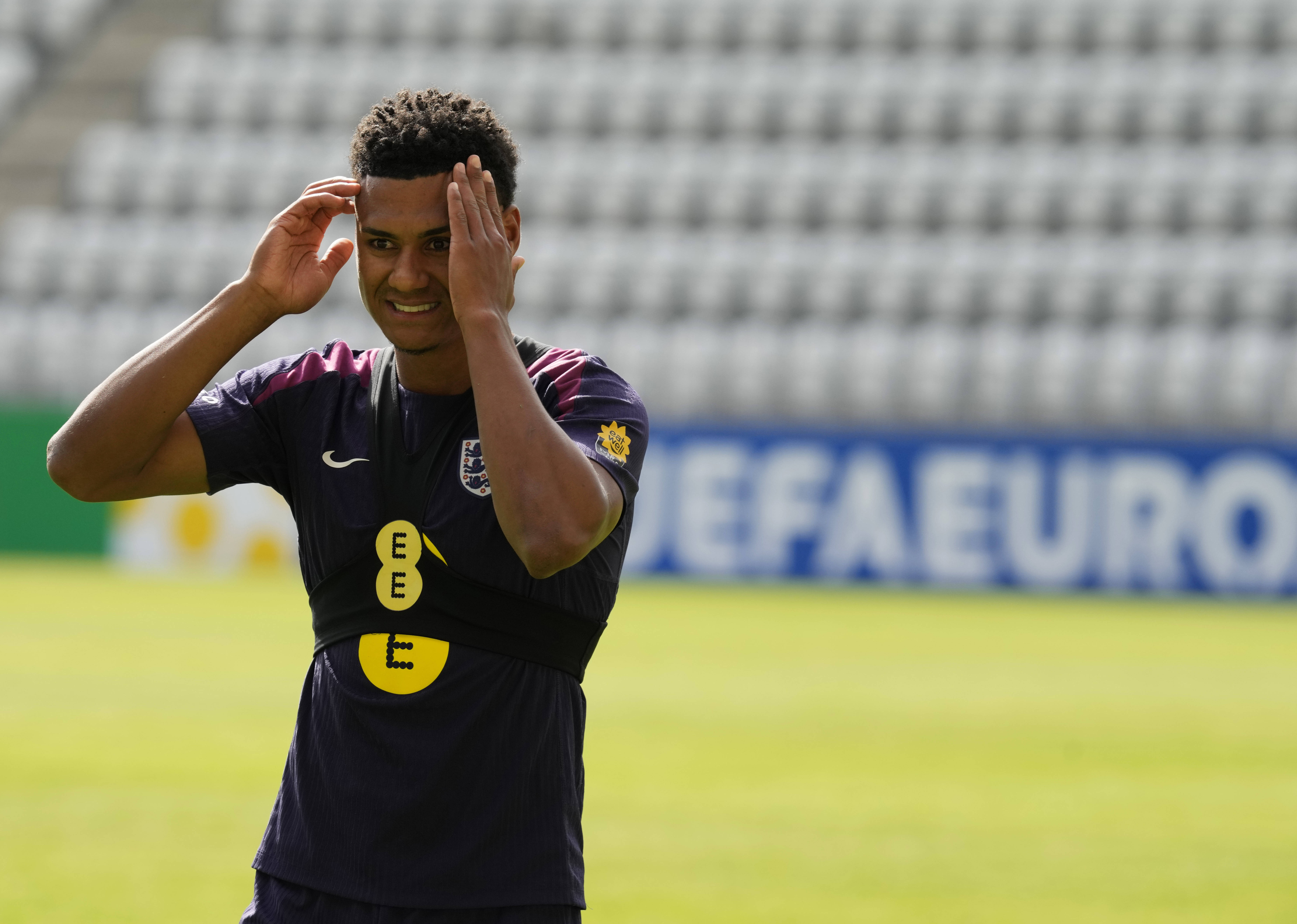 英格兰队轻取克罗地亚,晋级半决赛 英格兰队轻取克罗地亚,晋级半决赛