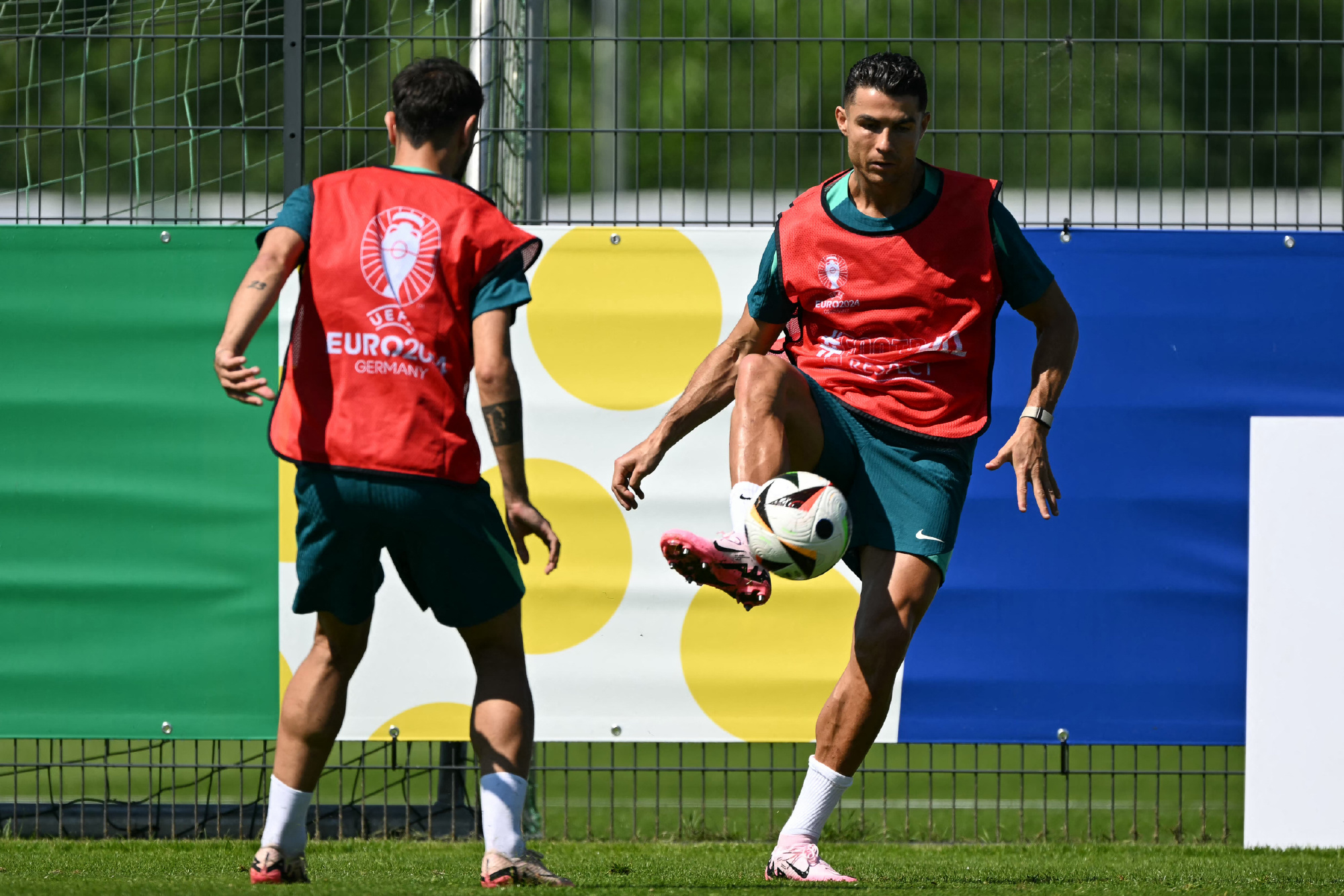 法国球员在比赛中发挥关键作用